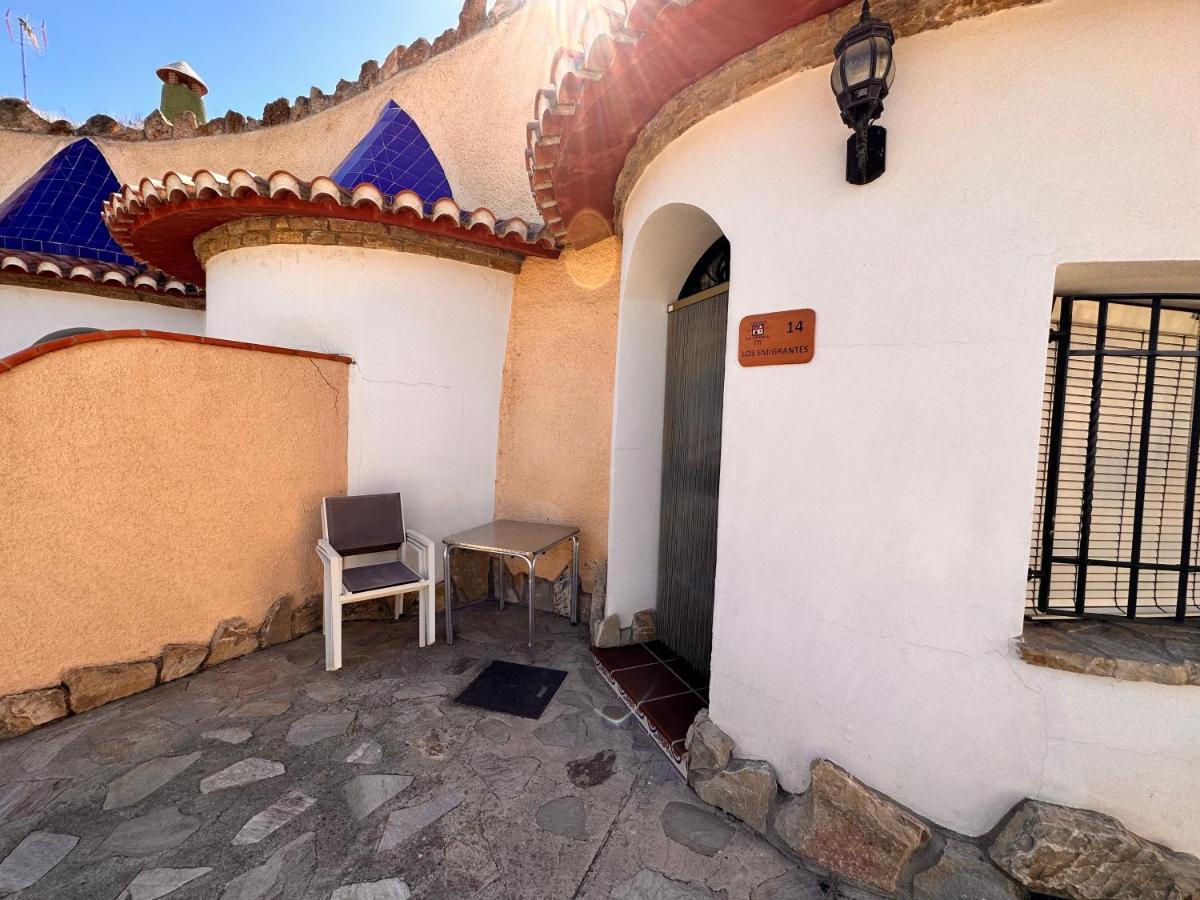Cuevas La Granja Apartman Benalúa de Guadix Kültér fotó