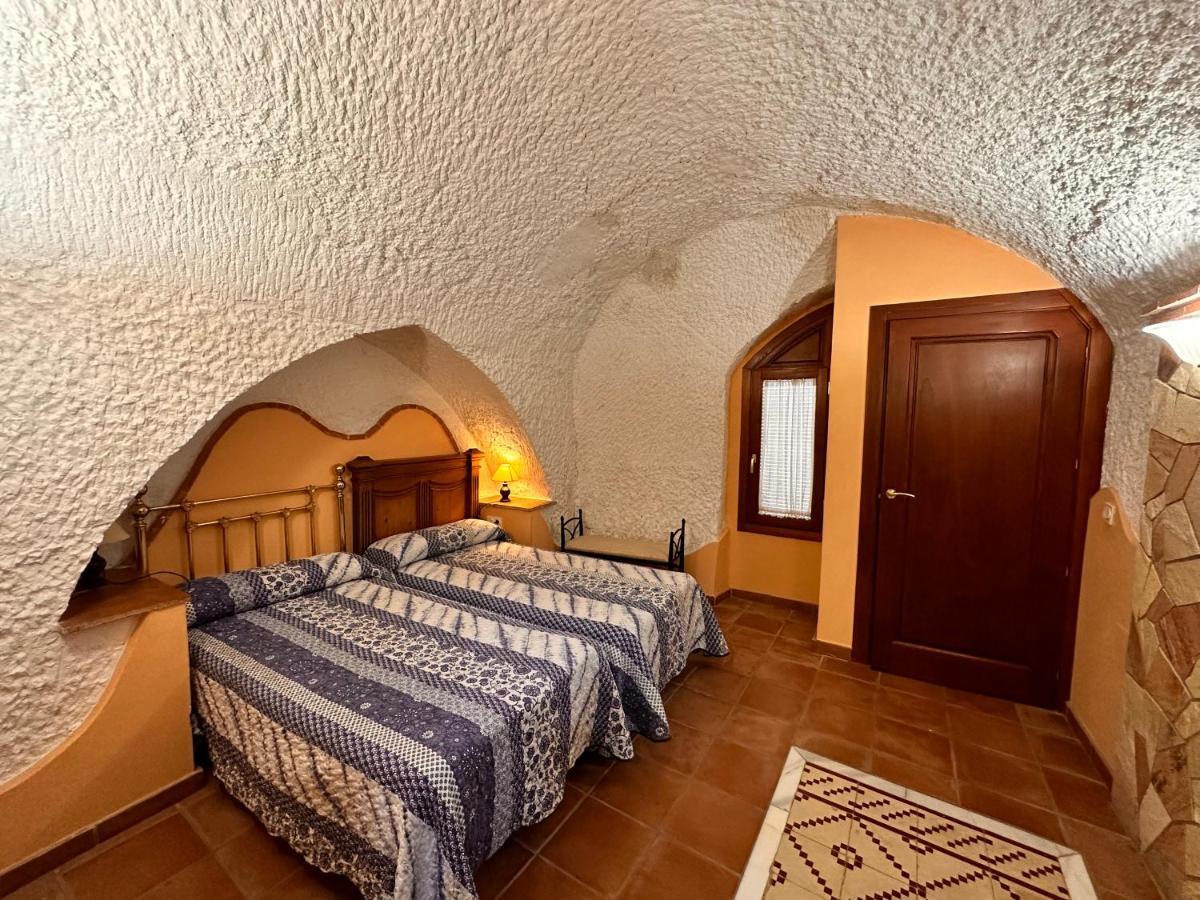 Cuevas La Granja Apartman Benalúa de Guadix Kültér fotó