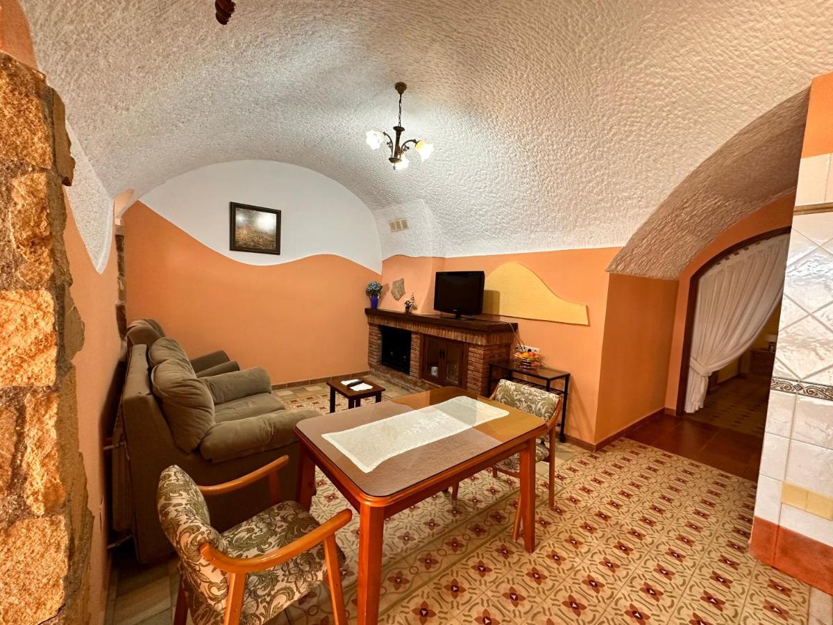 Cuevas La Granja Apartman Benalúa de Guadix Kültér fotó