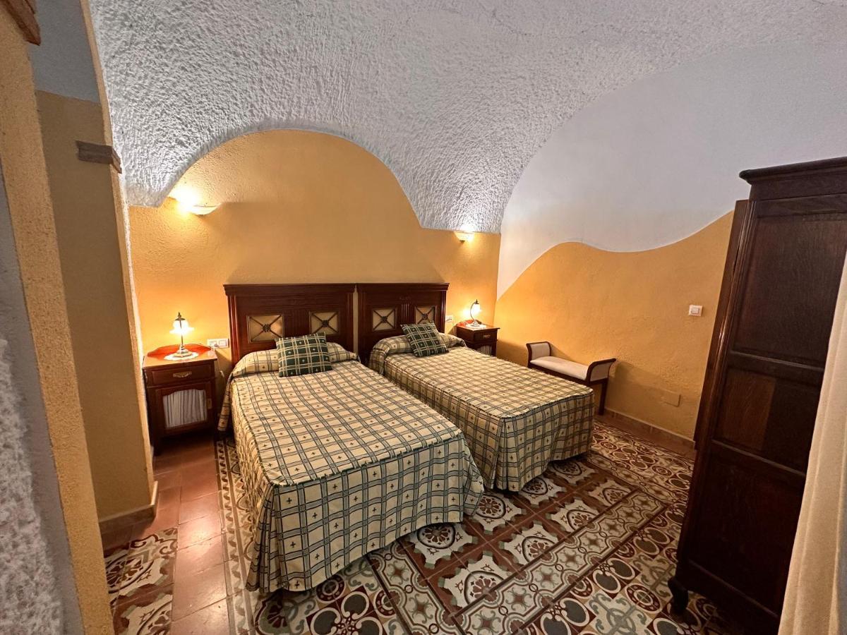 Cuevas La Granja Apartman Benalúa de Guadix Kültér fotó