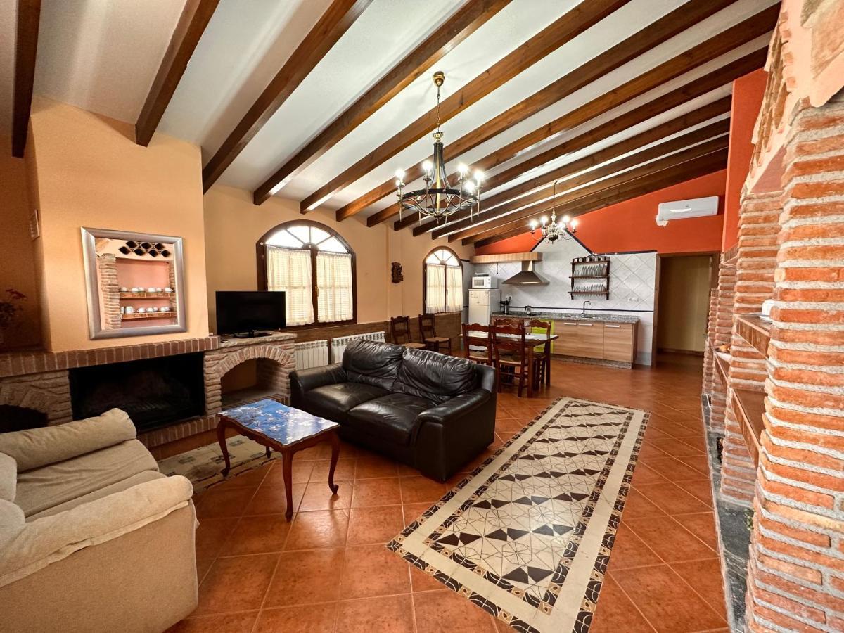 Cuevas La Granja Apartman Benalúa de Guadix Kültér fotó